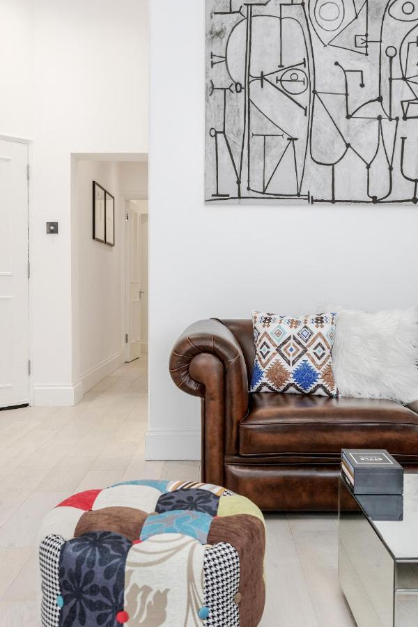 Oxford Street 2 Bed Apartment 런던 외부 사진