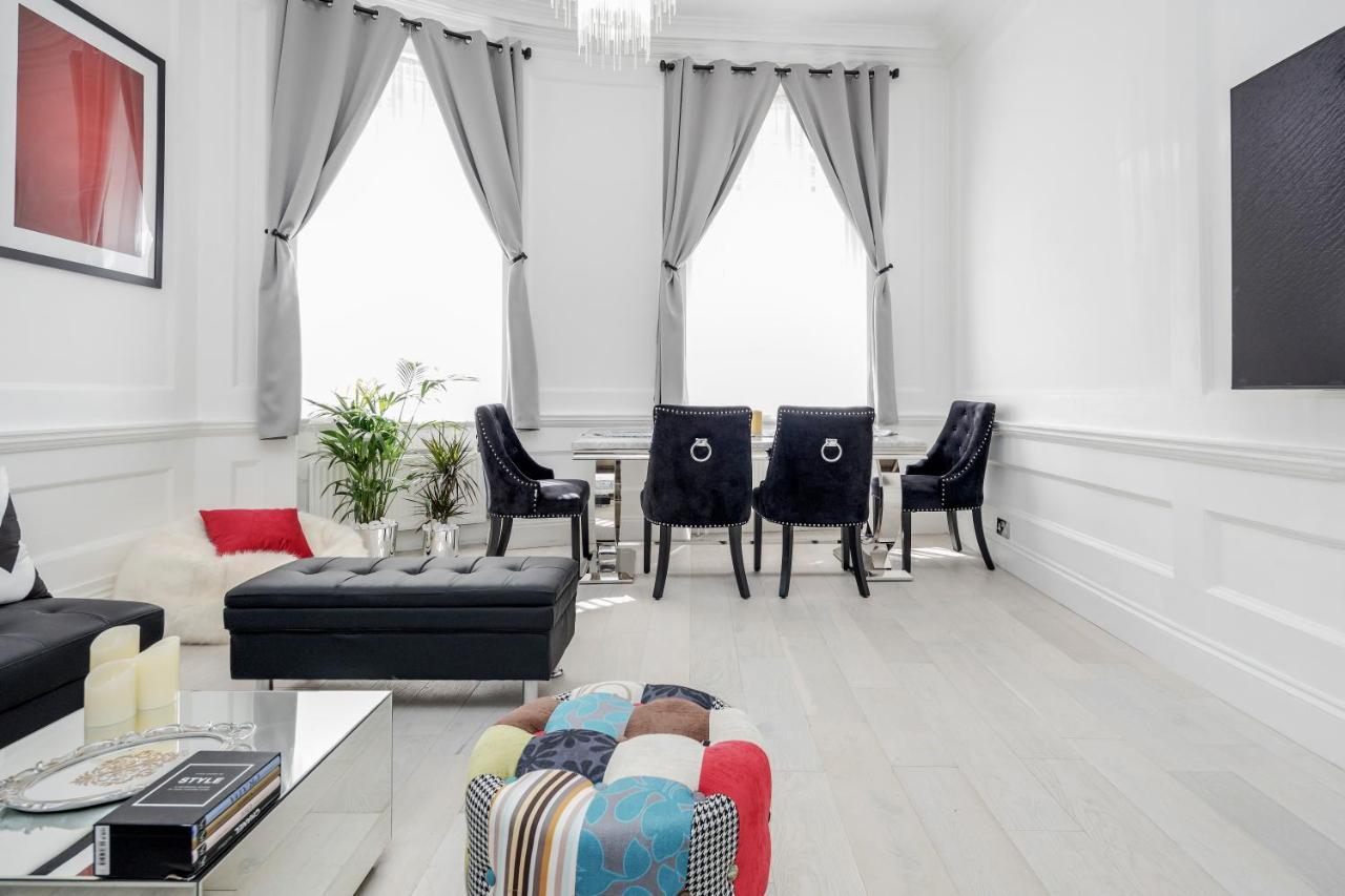 Oxford Street 2 Bed Apartment 런던 외부 사진