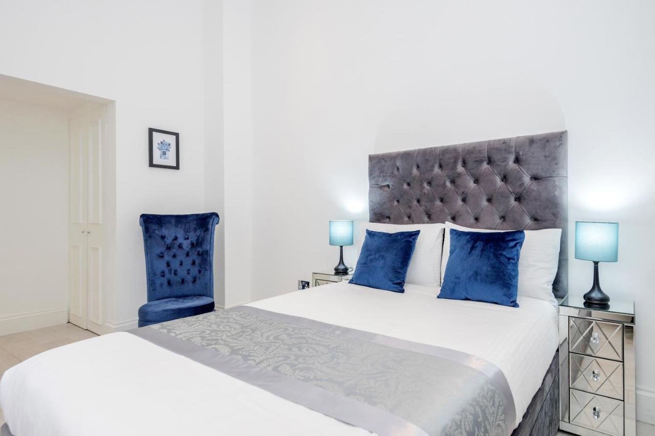 Oxford Street 2 Bed Apartment 런던 외부 사진
