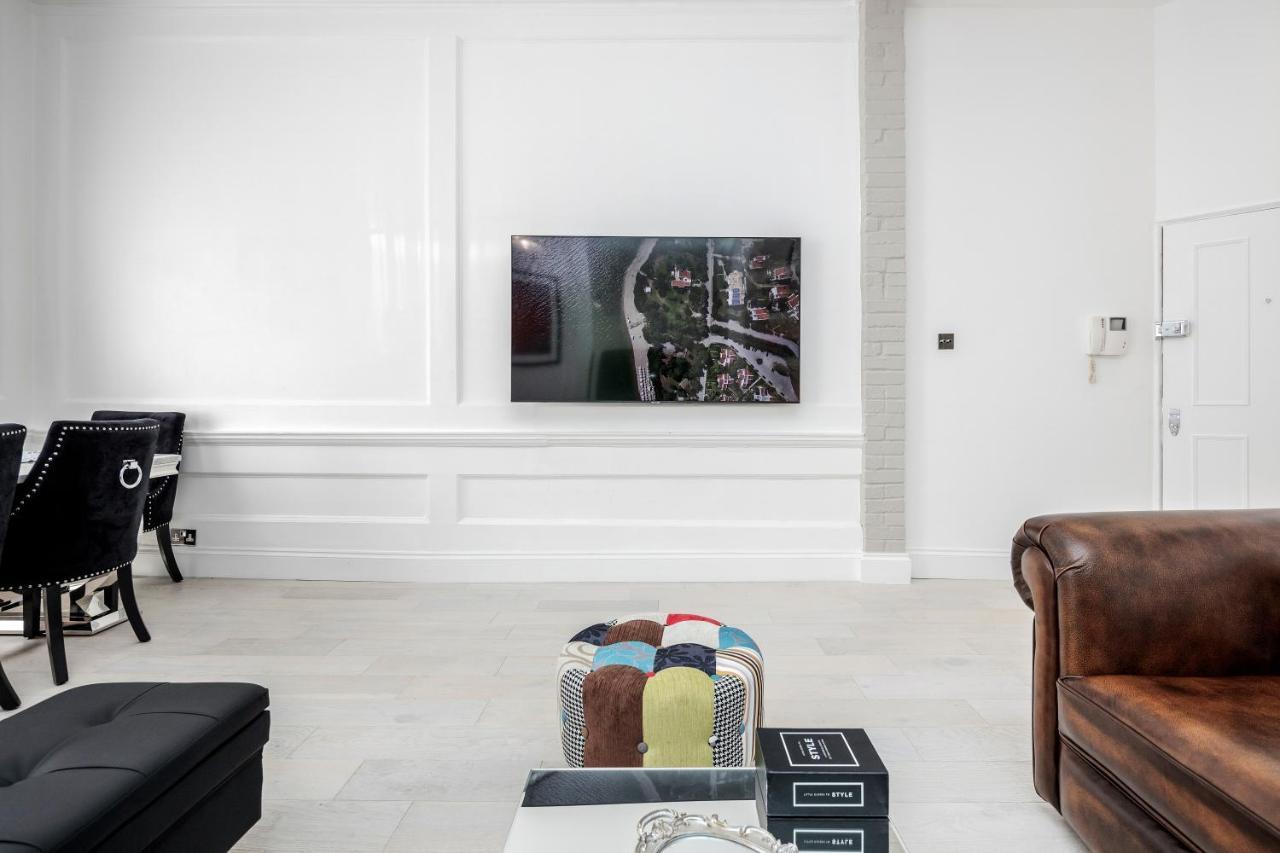 Oxford Street 2 Bed Apartment 런던 외부 사진