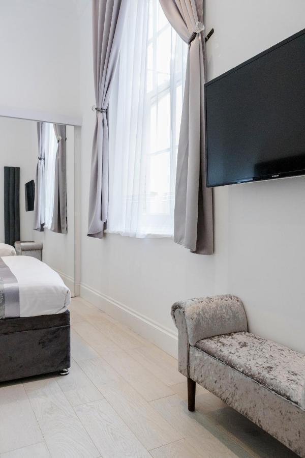Oxford Street 2 Bed Apartment 런던 외부 사진