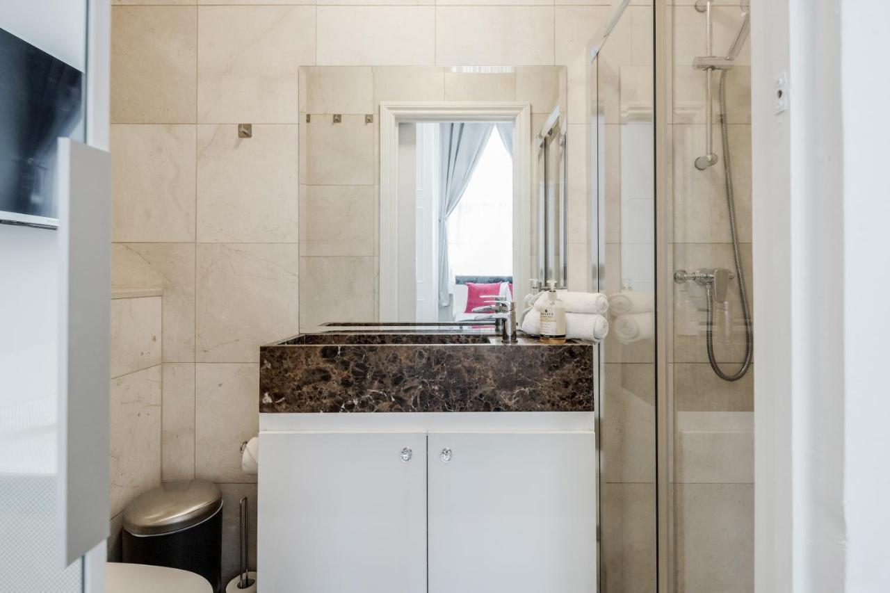 Oxford Street 2 Bed Apartment 런던 외부 사진